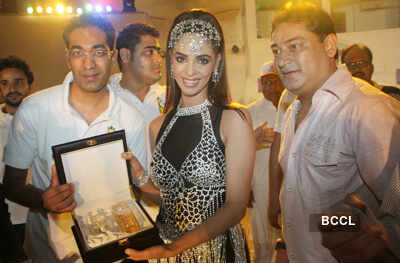 Launch of Khalis perfume in Dubai
