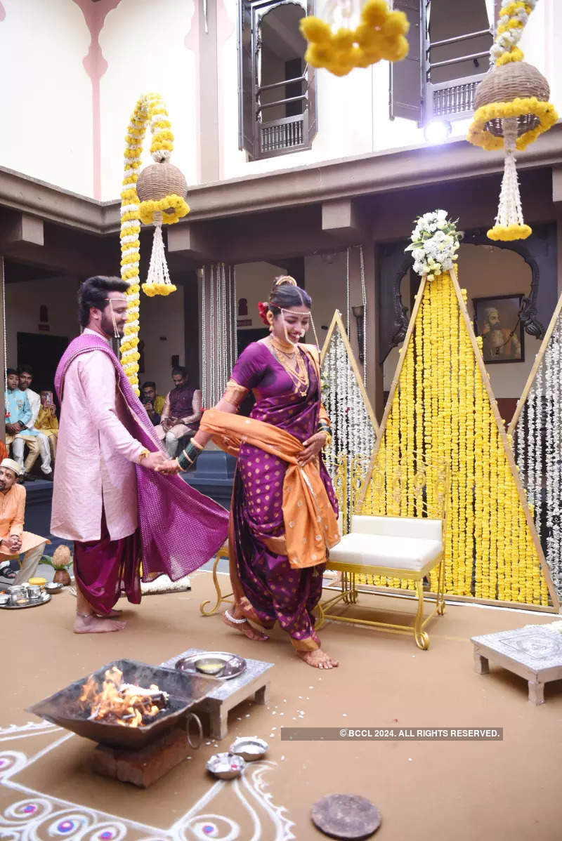 Inside pictures from Rohit Raut and Juilee Jogalekar's wedding ceremony