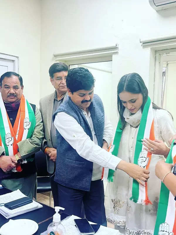 Former Miss India Anukriti Gusain joins the Congress party