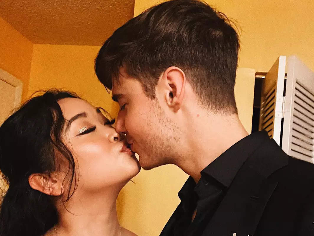 Dreamy engagement pictures of 'To All the Boys' star Lana Condor and her beau Anthony De La Torre