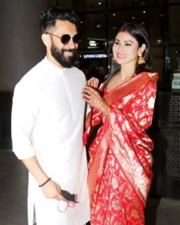 From PDA moments at airport to lovely wedding pictures with Suraj Nambiar, Mouni Roy oozes newlywed vibes