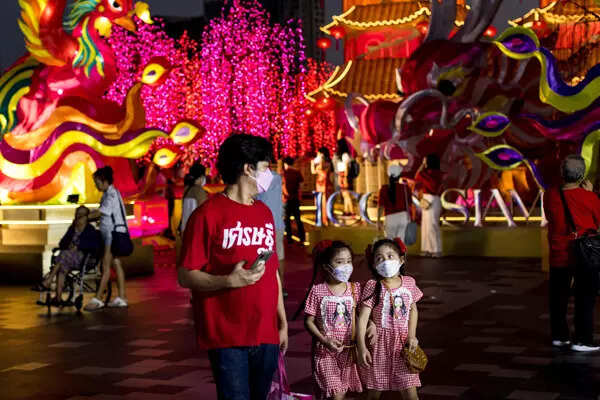 40 pictures from Lunar New Year celebrations