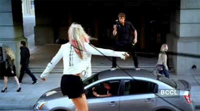 Britney hits photogs in new video!