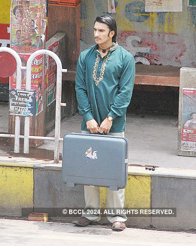 Ladies Vs Ricky Bahl: Working Stills