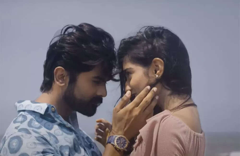Vidiyatha-Iravondru-Vendum2