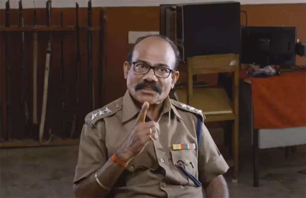 Vidiyatha-Iravondru-Vendum3