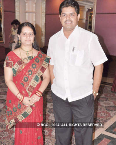 Kamalakar & Asha Bhat's 25th wedding anniv