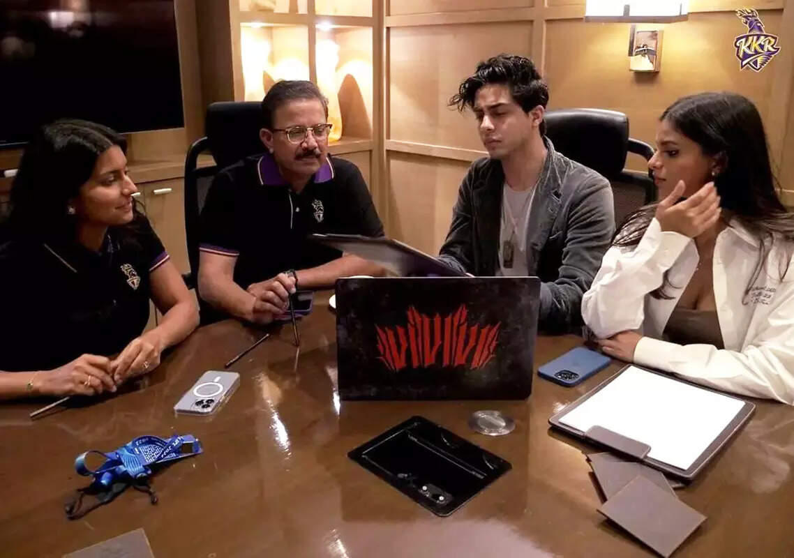 IPL Auction 2022: Stylish pictures of Aryan and Suhana Khan representing dad SRK go viral