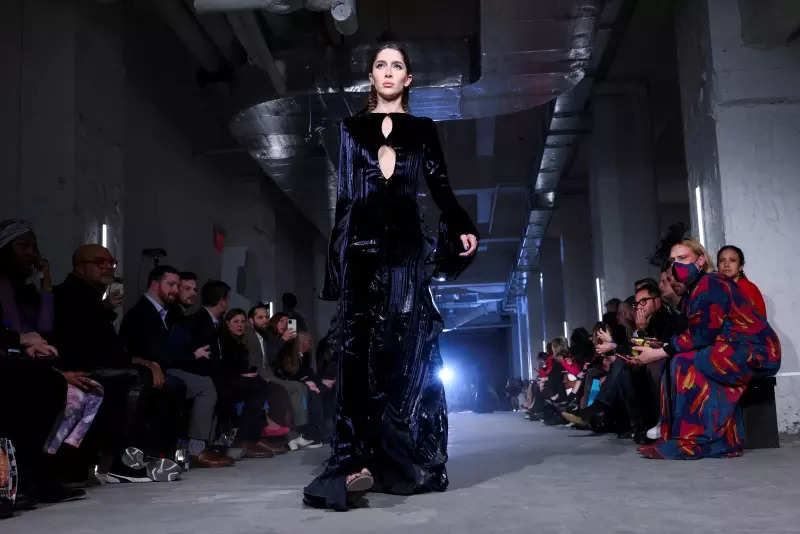 New York Fashion Week Fall 2022: Glamorous pictures from Christian Siriano's 'Victorian Matrix' show