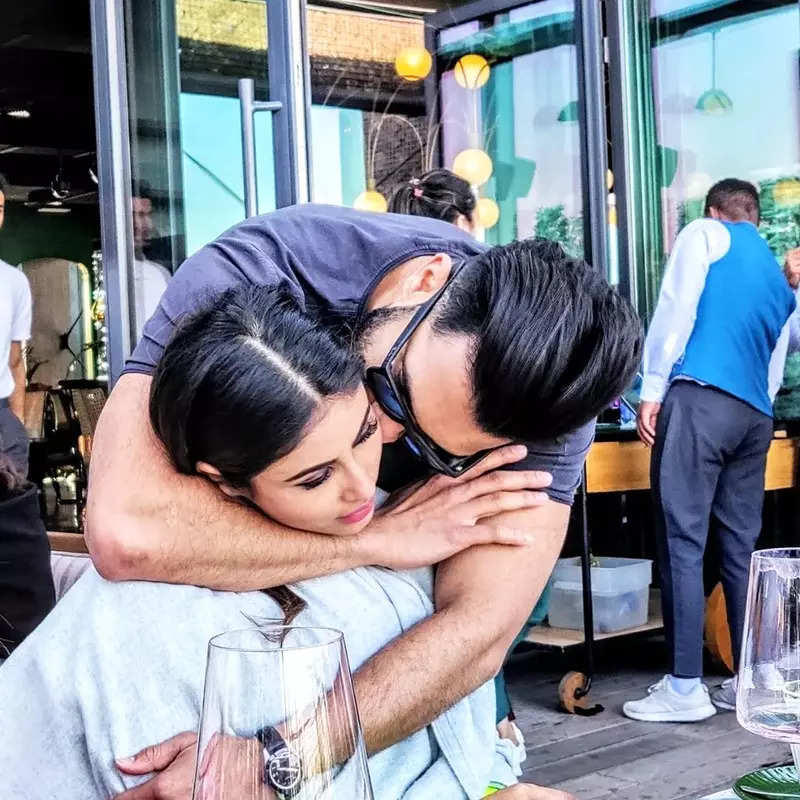 Lovely pictures from Mouni Roy’s first Valentine’s Day celebration with hubby Suraj Nambiar post their wedding