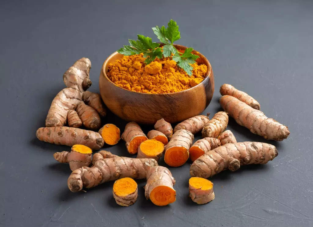 How Kacchi Haldi or Raw Turmeric can benefit health and why it is a better  option | The Times of India