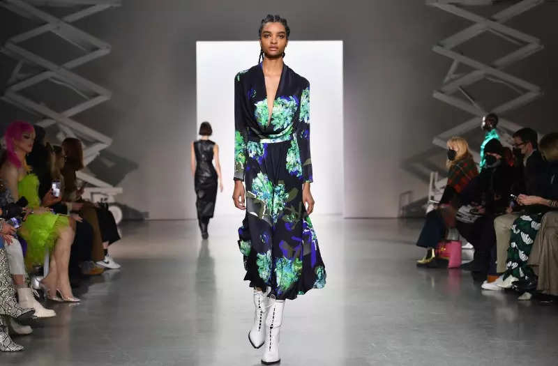 New York Fashion Week: See all the looks from Prabal Gurung's Fall 2022 ready-to-wear collection in captivating pictures