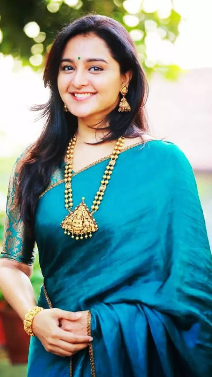 Diet and fitness secret of Malayalam Actress Manju Warrier | Times of India