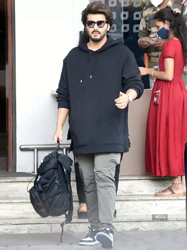 #ETimesSnapped: From Katrina Kaif to Salman Khan, paparazzi pictures of your favourite celebs