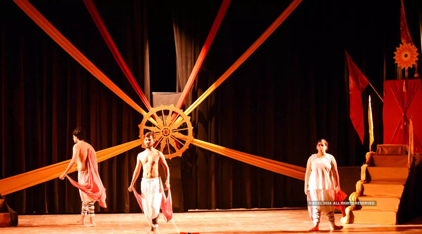 Rashimirthi: A play