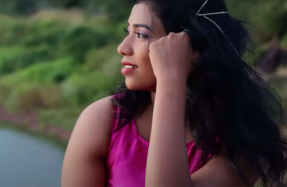 Nan-Jothe-Poojalakshmi2