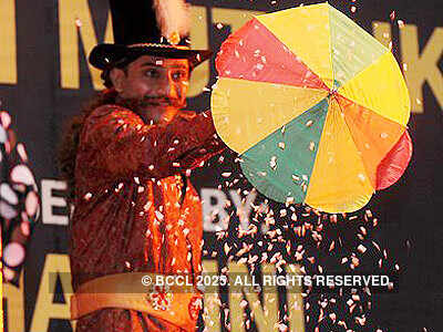 Magician Gopinath Muthukad receives award