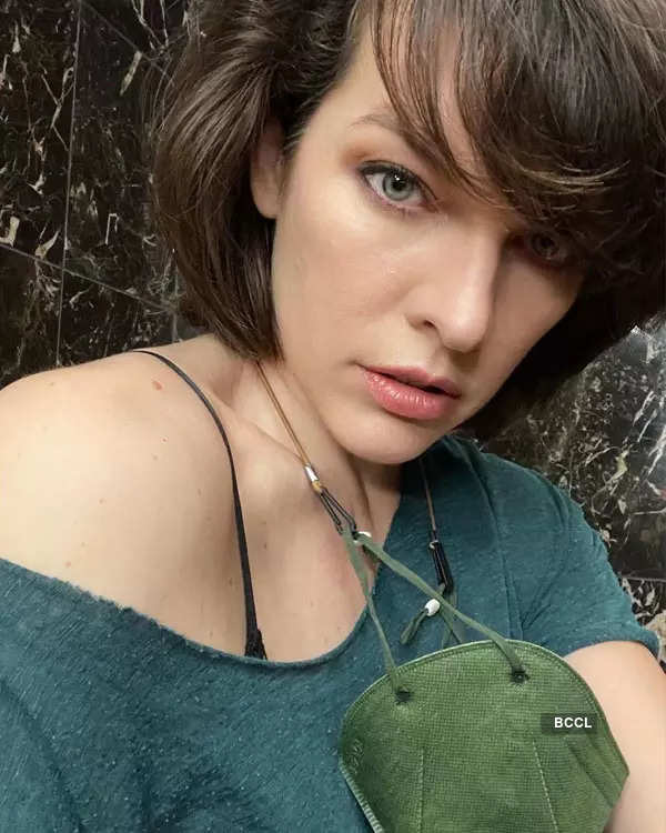 These glamorous pictures of Ukrainian-born actress Milla Jovovich go viral on internet