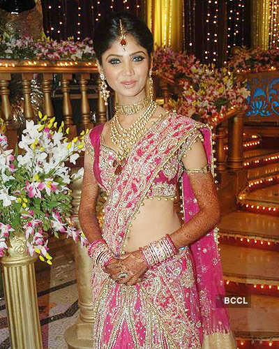 Ratan Rajput on the sets of popular TV show 'Ratan ka Rishta' at