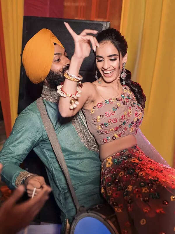 Karuna Singh's pictures