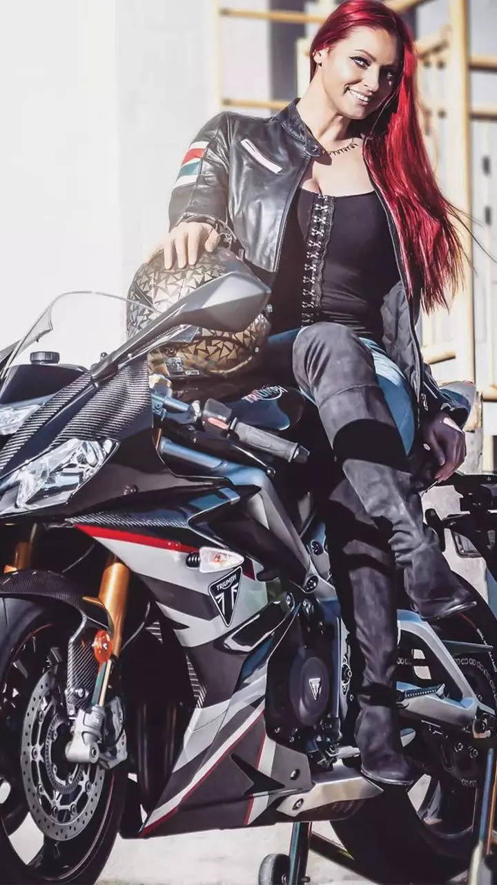 Female bikers who are no less than their male contenders