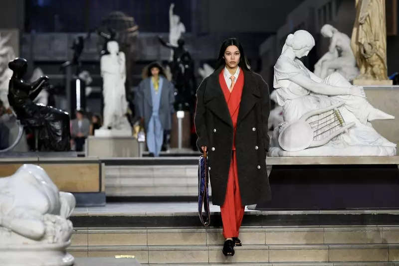 Paris Fashion Week 2022: Pictures from Louis Vuitton's fall/winter 2022 ready-to-wear show