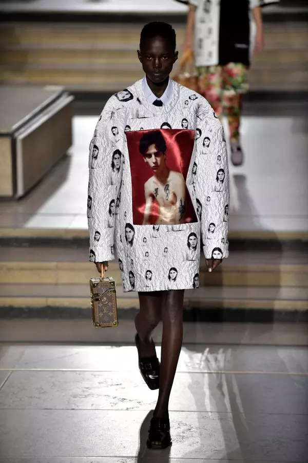 Paris Fashion Week 2022: Pictures from Louis Vuitton's fall/winter 2022 ...