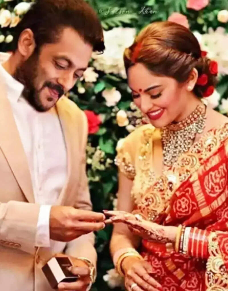 Amid reports of non-bailable warrant against Sonakshi Sinha, new morphed picture of the actress with Salman Khan goes viral