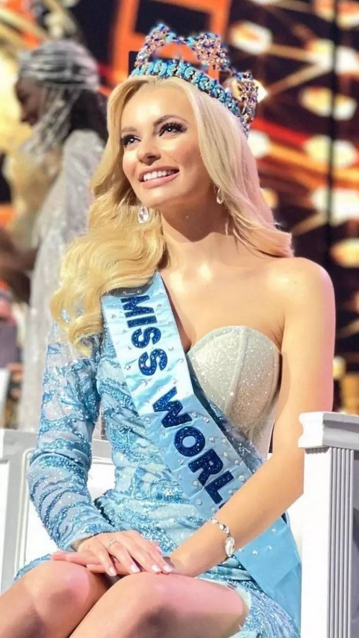 Miss World 2021 winner Karolina Bielawska does THIS exercise to