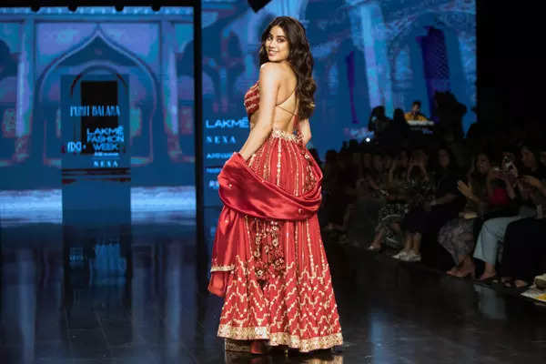 FDCI X Lakme Fashion Week 2022: Janhvi Kapoor turns showstopper for Punit Balana