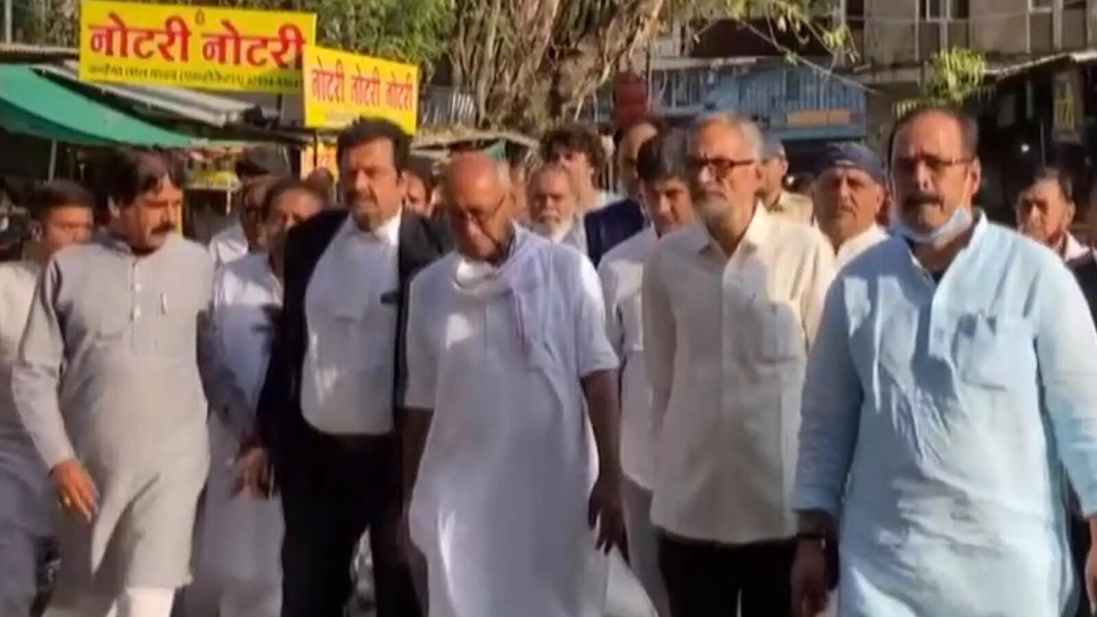 Congress leader Digvijaya Singh, five others convicted in 2011 Ujjain ...