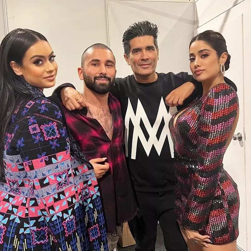 These party pictures of Nysa Devgan in a slip grey dress will make you go wow