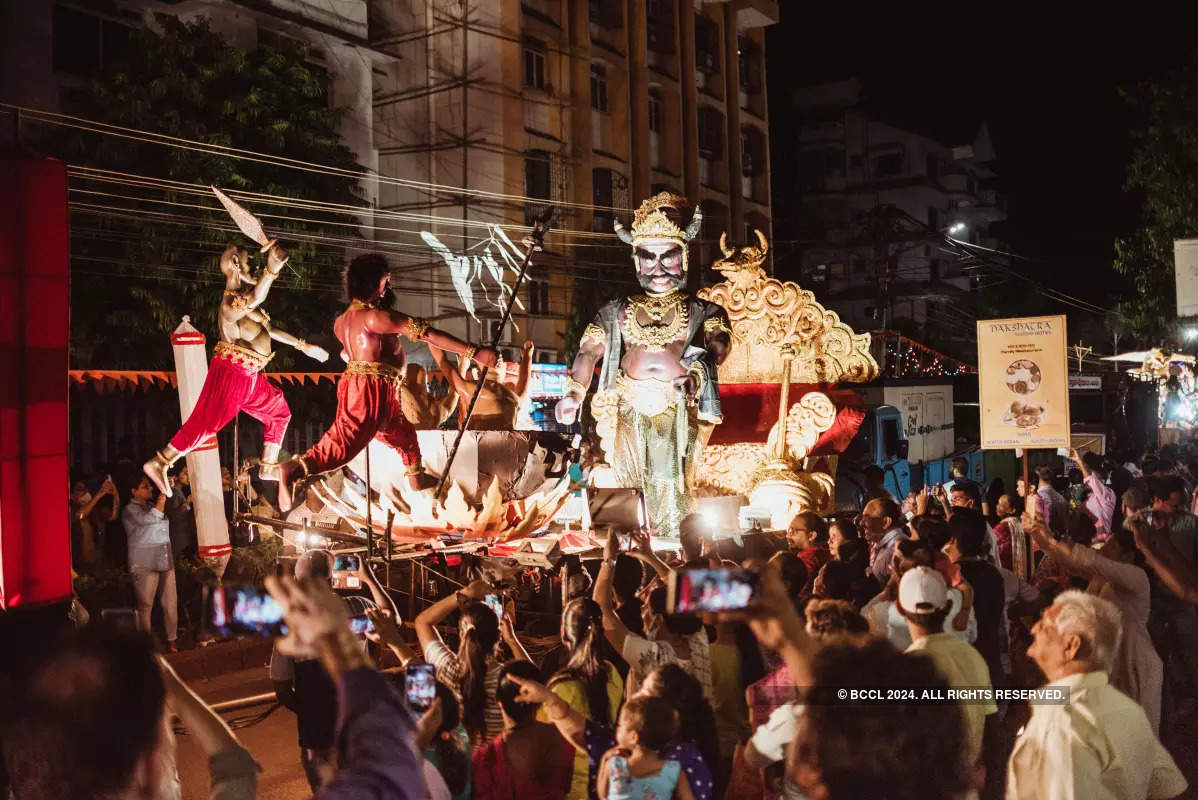 Revellers celebrate Shigmo parade at Vasco and Ponda