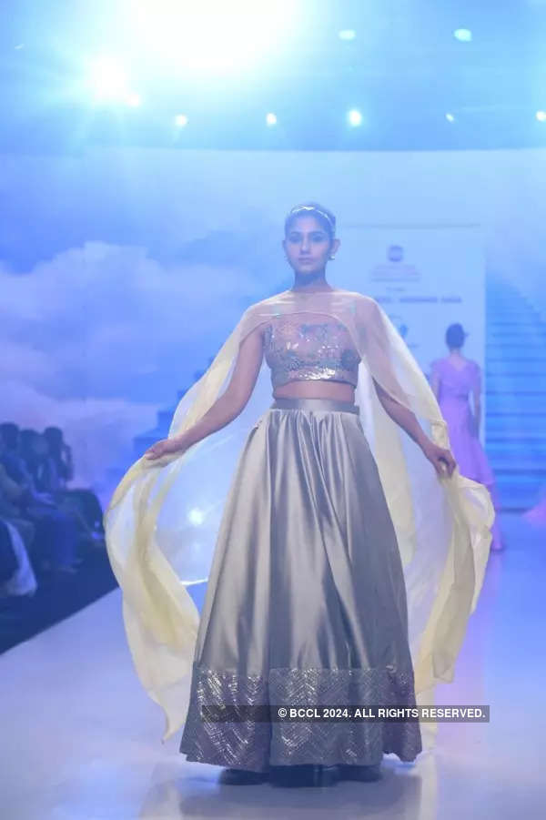 Pune Times Fashion Week 2022: Day 3 - INSD- The Etimes Photogallery Page 18