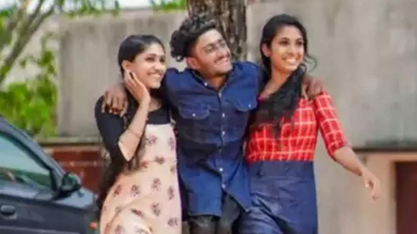 Kerala: Friends help Alif Muhammad in college, netizens praise gesture