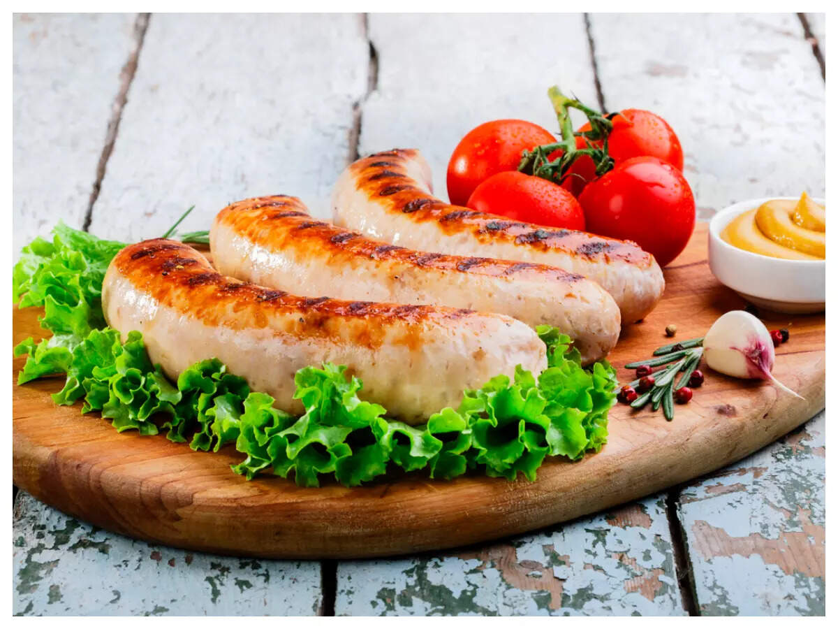 This is how sausages are made Read before eating them!