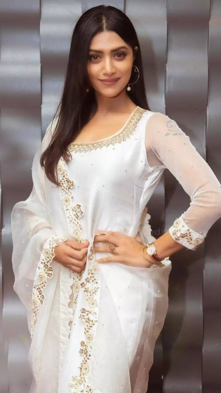 Dalwar Mamta Mohandas In
