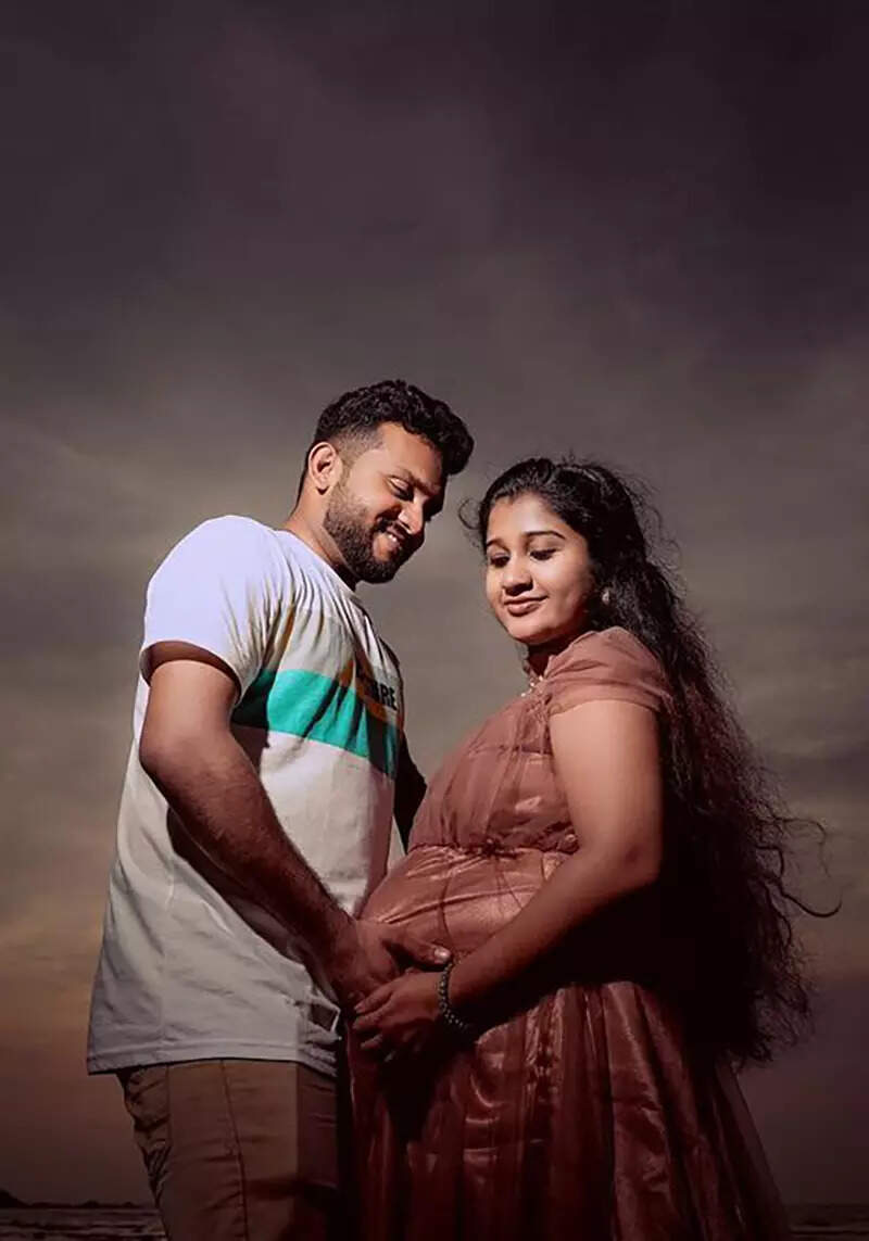 Anaswara Ponnambath shares an adorable picture of her newborn baby girl