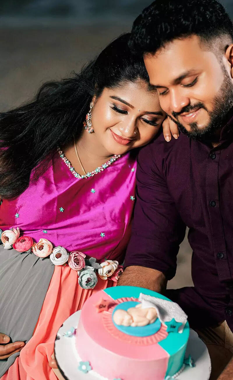 Anaswara Ponnambath shares an adorable picture of her newborn baby girl