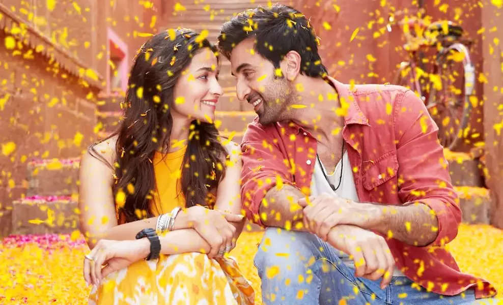 Loved-up pictures of Ranbir Kapoor and Alia Bhatt you just can't give a miss