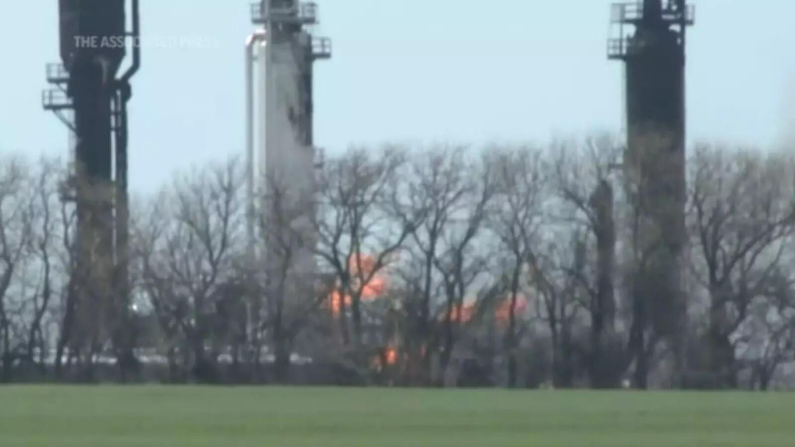 Kansas Evacuation lifts near gas plant rocked by blast