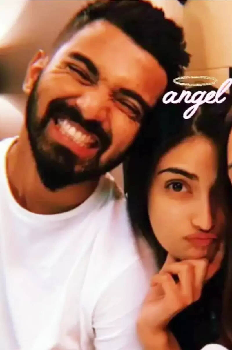 Mushy pictures of Athiya Shetty and KL Rahul trend after reports of their South Indian wedding go viral
