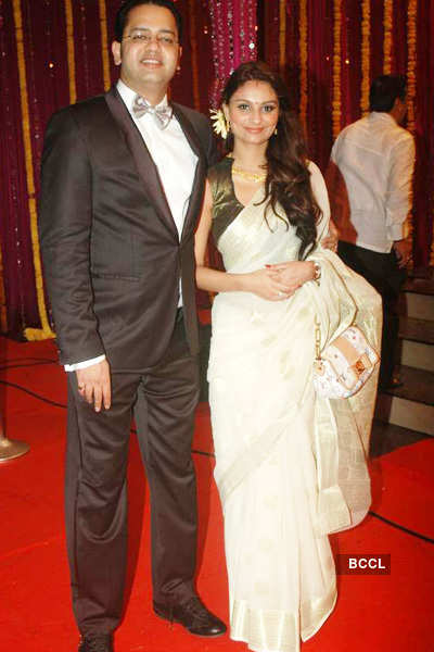 Swayamwar of TV star Ratan Rajput with Abhinav Sharma at Tulip Star in