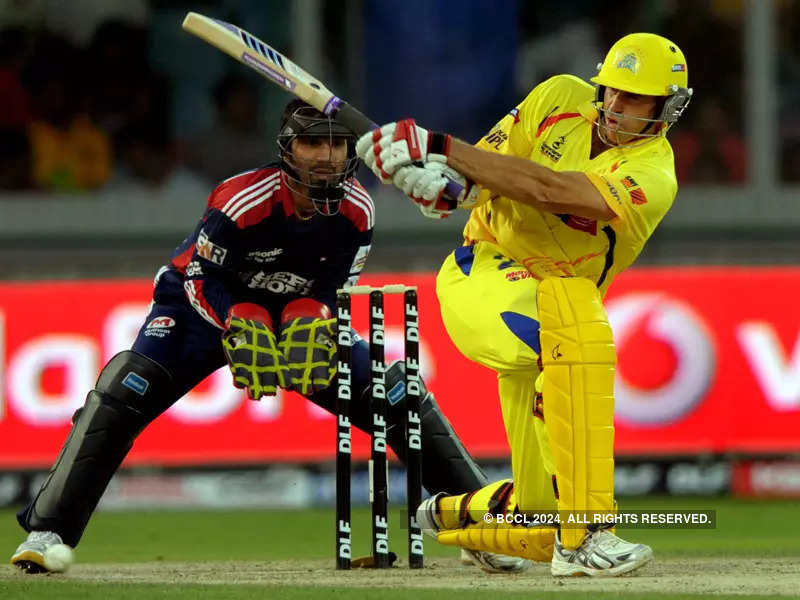 Dinesh Karthik becomes second wicketkeeper to complete 150 dismissals in IPL