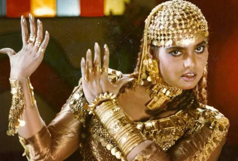 #ETimesTrendsetters: Silk Smitha, the South siren whose alluring charm left jaws drop