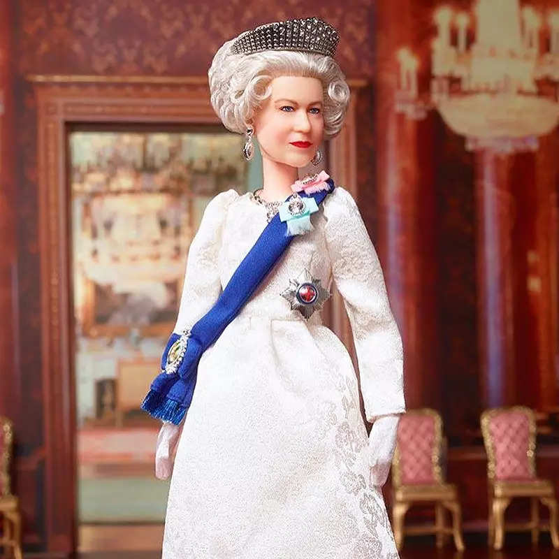 Inspired by Queen Elizabeth II’s iconic looks, pictures of Barbie Doll designed in her likeness go viral