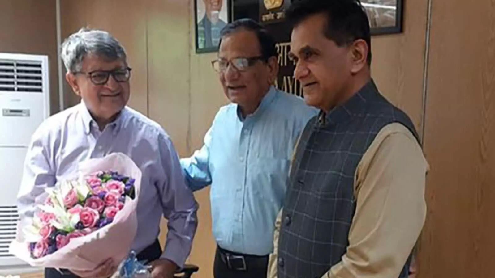 Dr Suman K Bery takes charge as new Vice Chairman of NITI Aayog