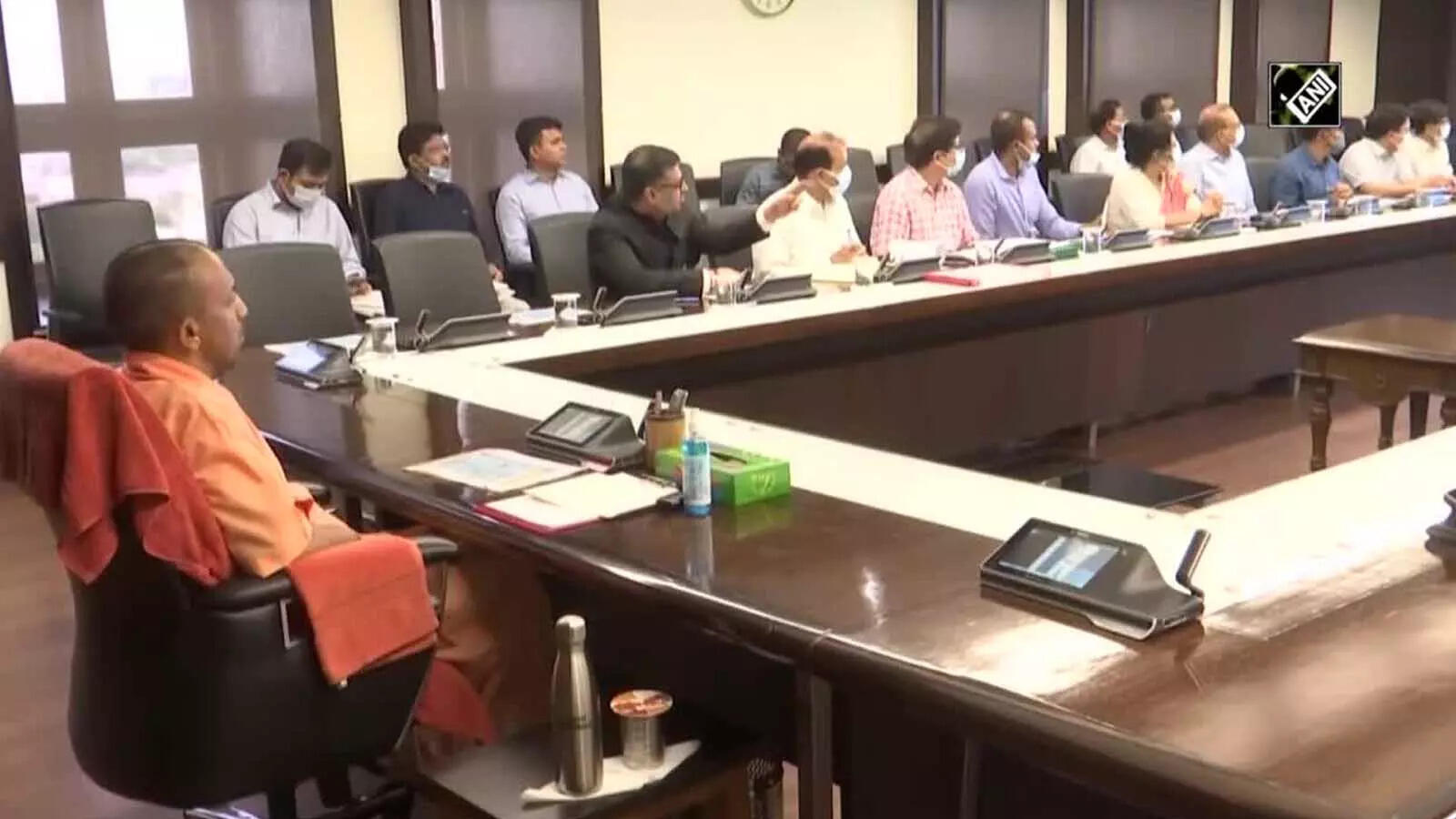 UP CM Yogi Adityanath holds review meeting on flood projects with ...