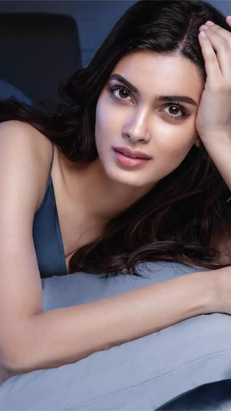 Summer skincare tips from Diana Penty | Times of India
