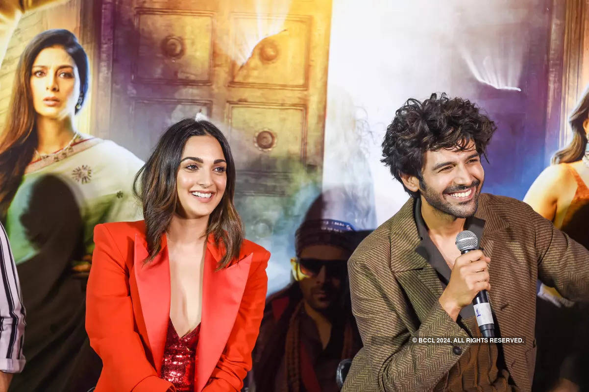 Kartik Aaryan & Kiara Advani Launch The Trailer Of 'Bhool Bhulaiyaa 2 ...